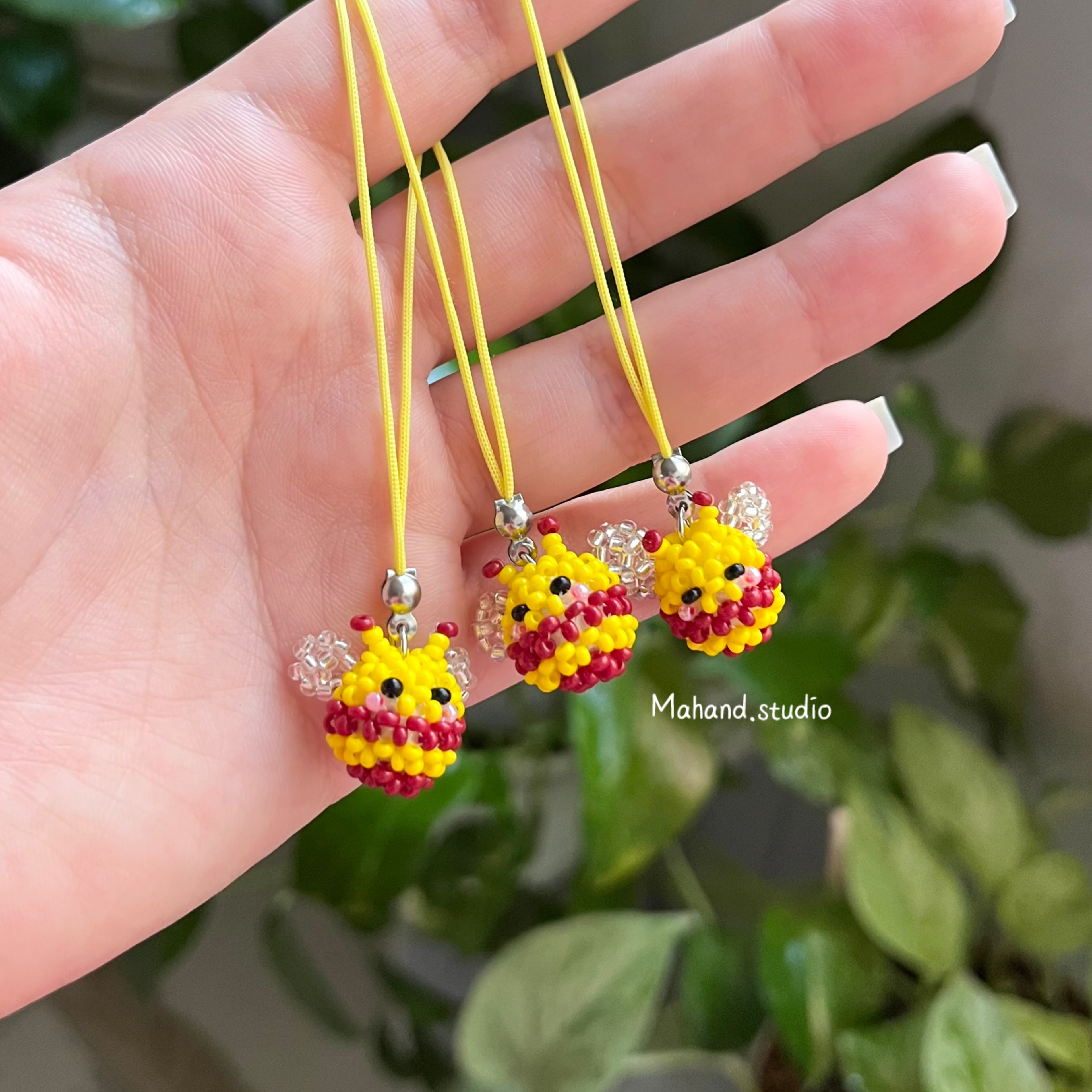 فونچارم زنبور عسل 🐝🍯